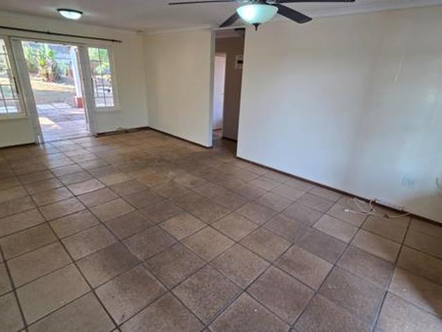 2 Bedroom Townhouse in Hayfields