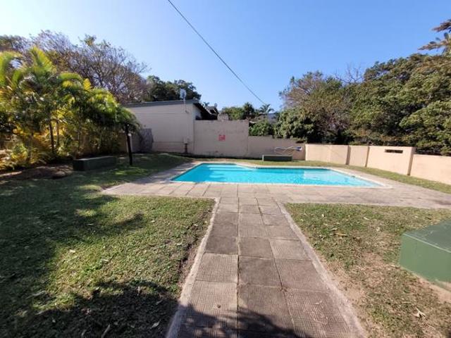 2 Bedroom Townhouse in Hibberdene