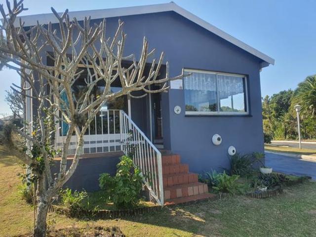 2 Bedroom Townhouse in Hibberdene