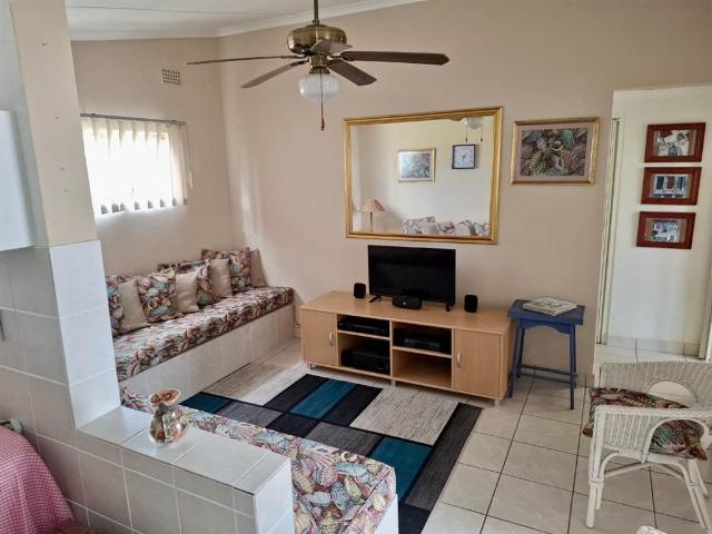 2 Bedroom Townhouse in Hibberdene