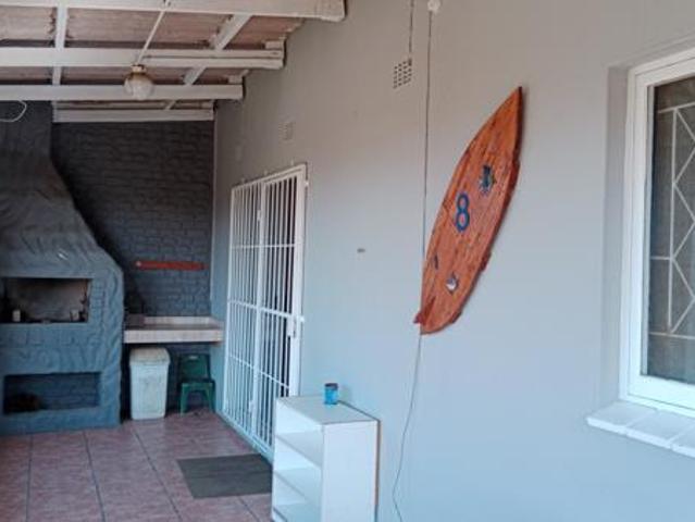 2 Bedroom Townhouse in Hibberdene