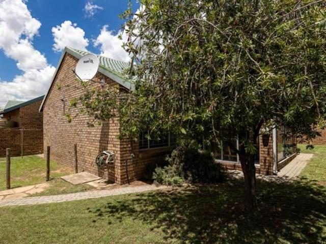 2 Bedroom Townhouse in Highveld