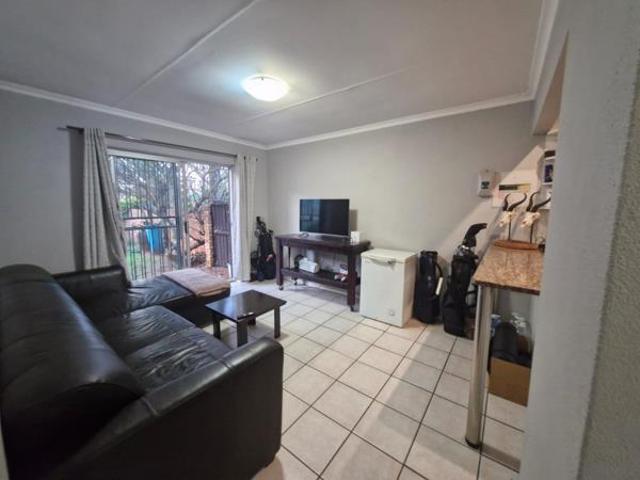 2 Bedroom Townhouse in Highveld