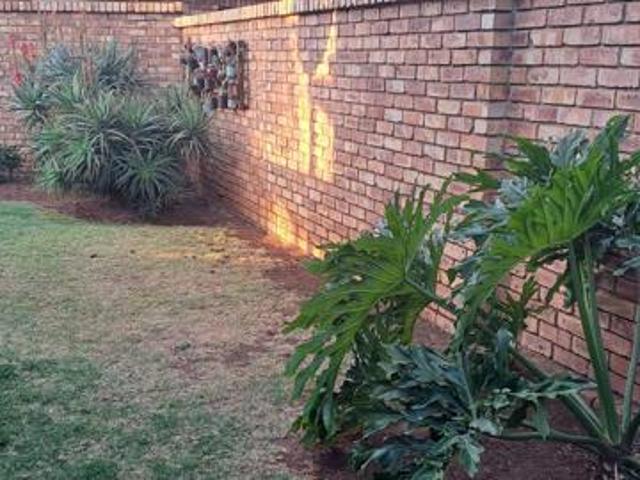2 Bedroom Townhouse in Highveld