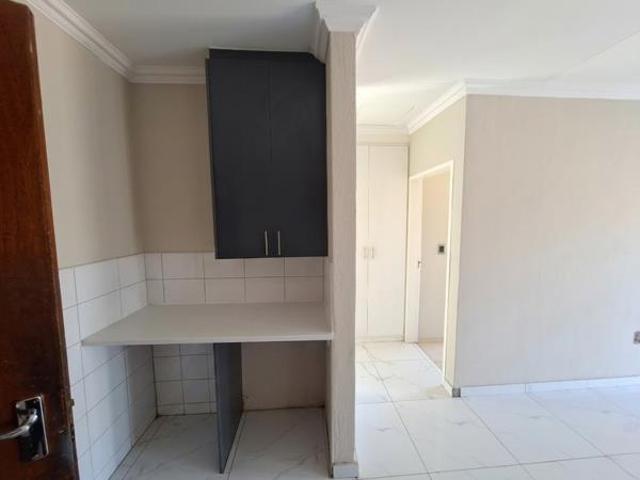 2 Bedroom Townhouse in Honey Park