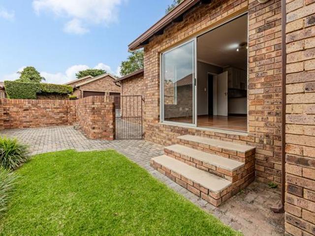2 Bedroom Townhouse in Honeydew Ridge