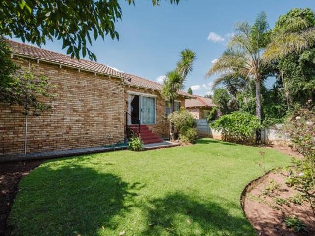 2 Bedroom Townhouse in Honeydew Ridge