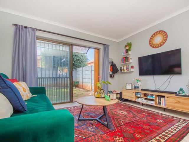 2 Bedroom Townhouse in Honeydew Ridge