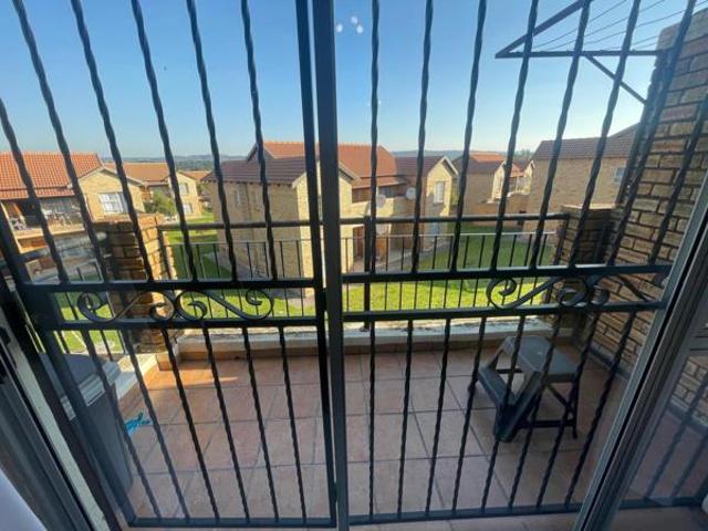 2 Bedroom Townhouse in Honeydew