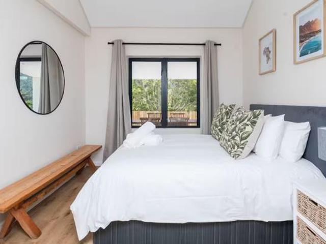 2 Bedroom Townhouse in Hout Bay Central