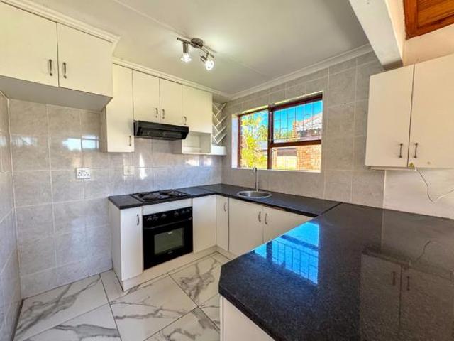 2 Bedroom Townhouse in Kamma Park