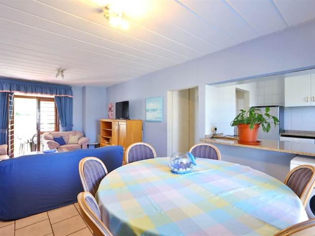 2 Bedroom Townhouse in Kew