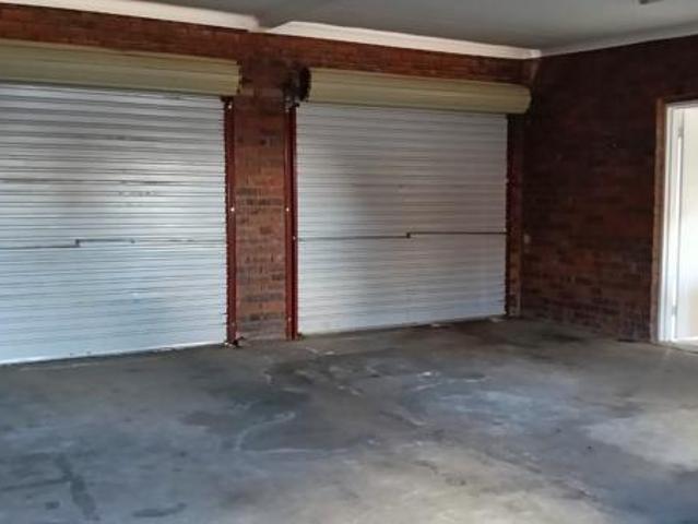 2 Bedroom Townhouse in Kiepersol