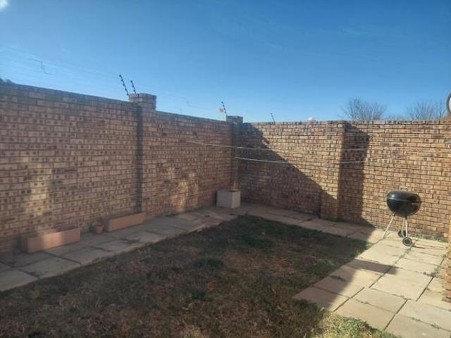 2 Bedroom Townhouse in Kookrus