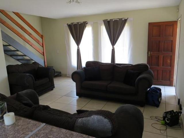 2 Bedroom Townhouse in Kosmosdal
