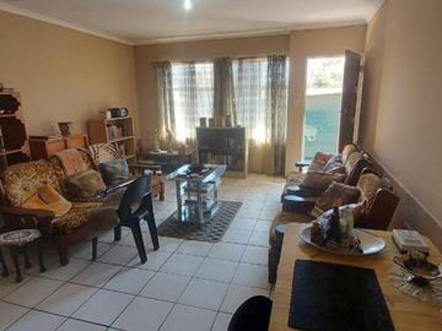 2 Bedroom Townhouse in Lydenburg Mashishing