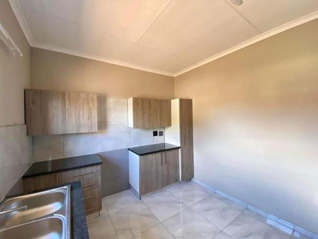 2 Bedroom Townhouse in Lydenburg