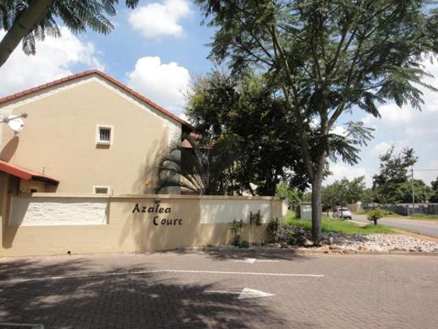 2 Bedroom Townhouse in Lyttelton Manor