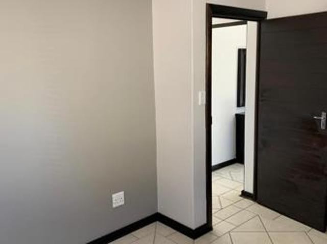 2 Bedroom Townhouse in Langenhoven Park