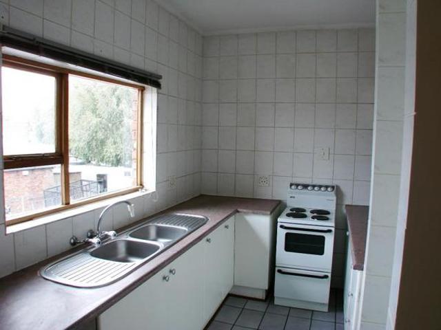 2 Bedroom Townhouse in Langenhoven Park