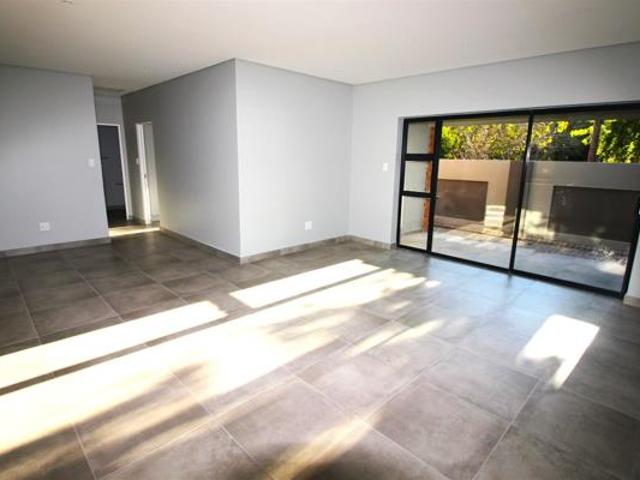 2 Bedroom Townhouse in Langenhoven Park