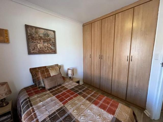 2 Bedroom Townhouse in Langenhoven Park