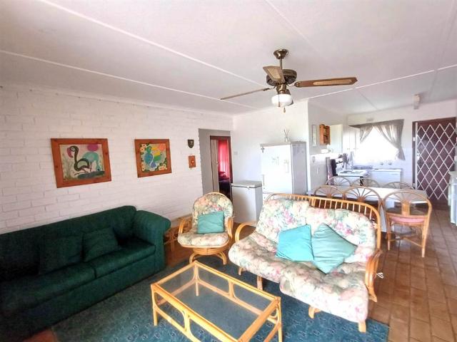 2 Bedroom Townhouse in Leisure Bay