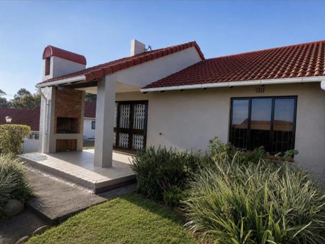 2 Bedroom Townhouse in Leisure Bay