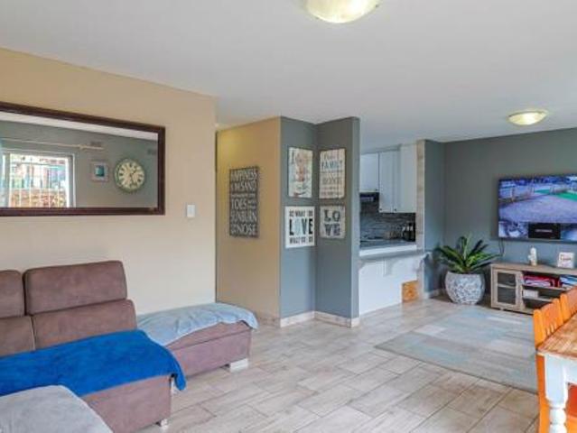 2 Bedroom Townhouse in Lindhaven