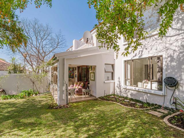 2 Bedroom Townhouse in Lonehill