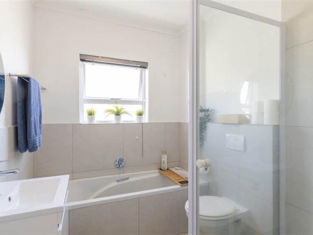 2 Bedroom Townhouse in Paarl