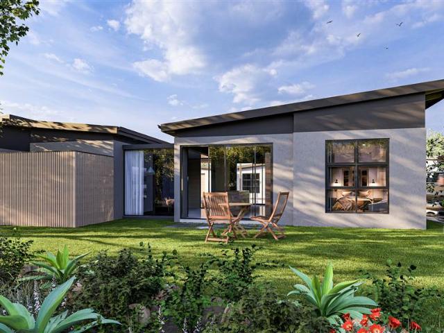2 Bedroom Townhouse in Palm Lakes Estate