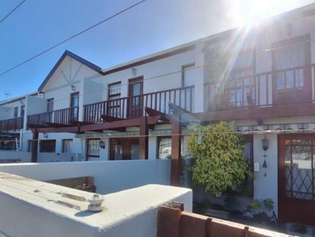 2 Bedroom Townhouse in Parklands