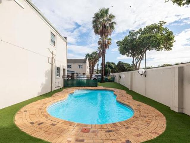 2 Bedroom Townhouse in Parklands