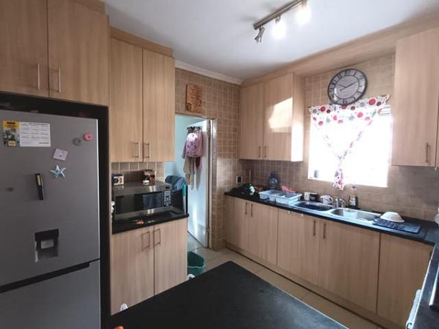 2 Bedroom Townhouse in Parsons Vlei