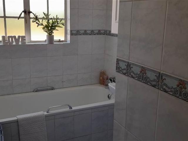 2 Bedroom Townhouse in Parys