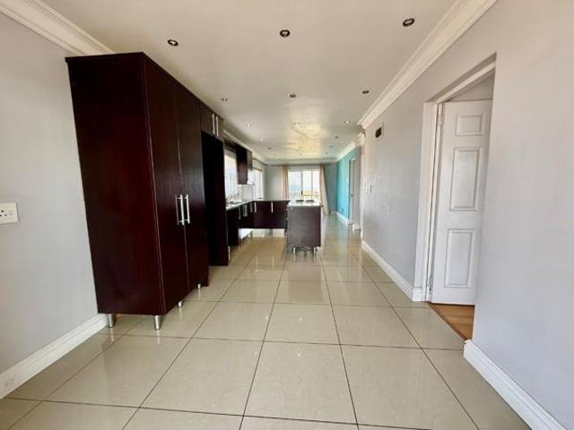 2 Bedroom Townhouse in Pelikan Heights