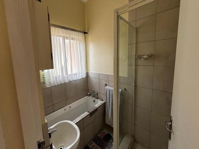 2 Bedroom Townhouse in Pennington