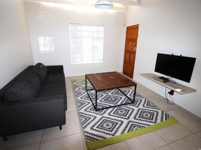2 Bedroom Townhouse in Pentagon Park