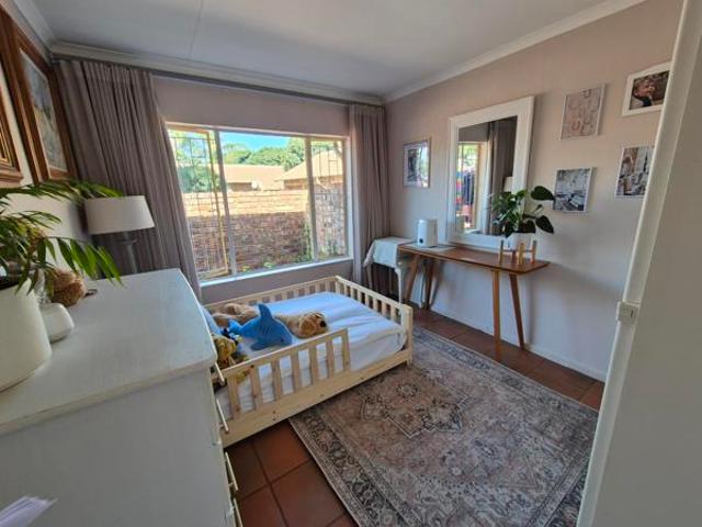 2 Bedroom Townhouse in Pierre van Ryneveld