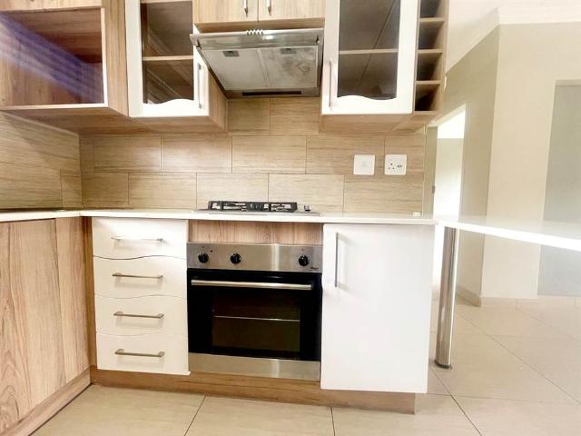 2 Bedroom Townhouse in Pretoria West