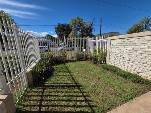 2 Bedroom Townhouse in Queenstown Central