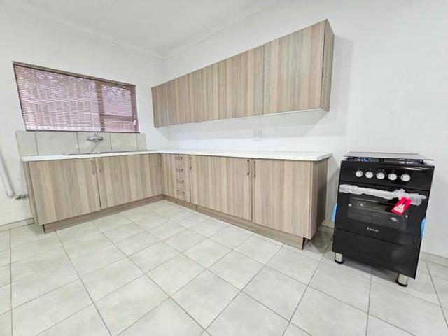 2 Bedroom Townhouse in Ruimsig