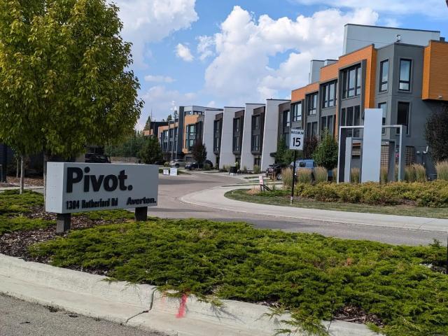 2 Bedroom Townhouse in Rutherford
