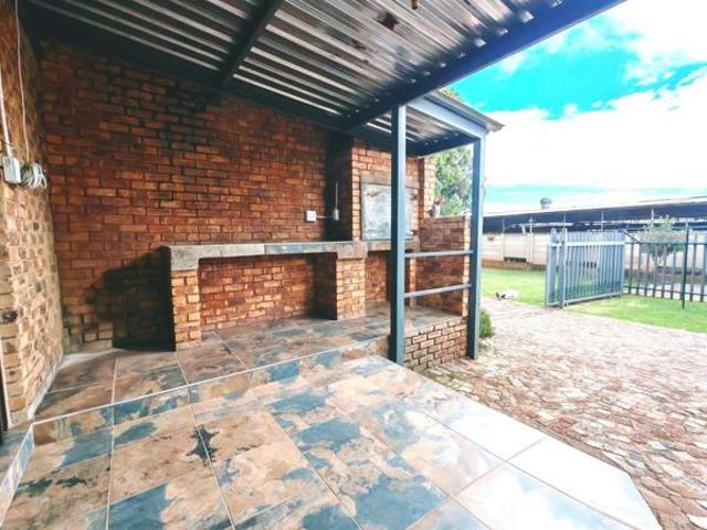 2 Bedroom Townhouse in Rynfield