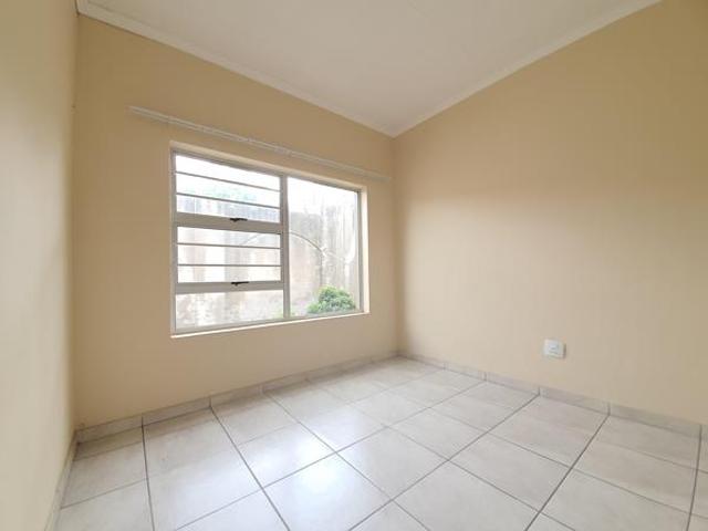 2 Bedroom Townhouse in Radiokop