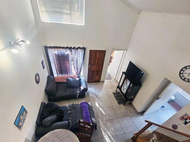 2 Bedroom Townhouse in Radiokop