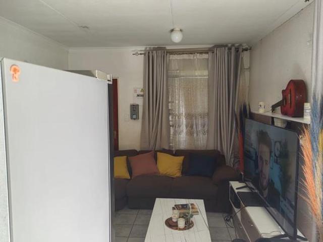 2 Bedroom Townhouse in Randfontein Central