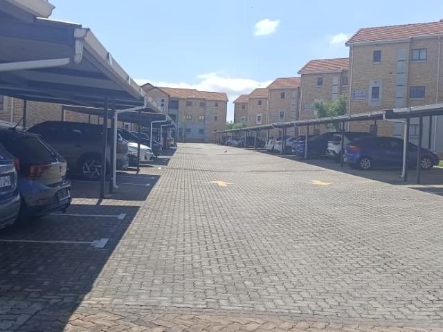 2 Bedroom Townhouse in Randpark Ridge