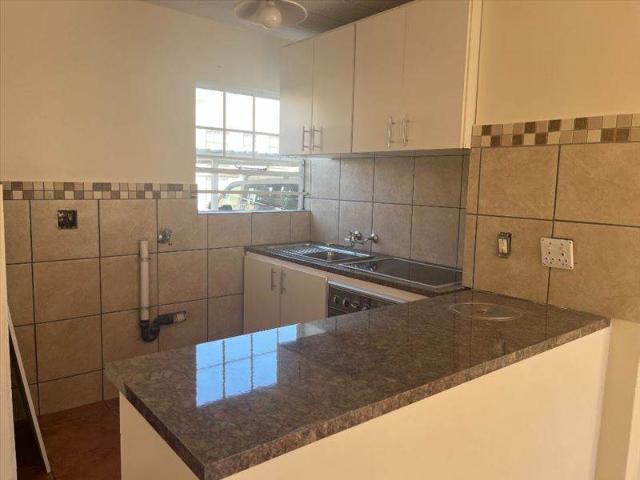 2 Bedroom Townhouse in Ravenswood